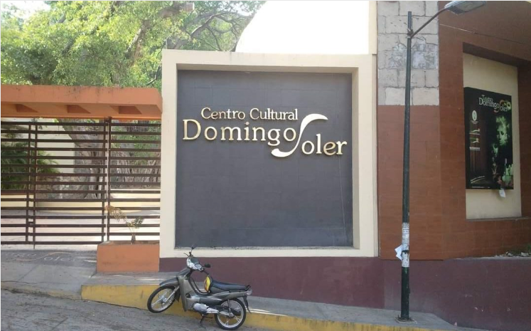 Fachada del Centro Cultural Domingo Soler en Acapulco
